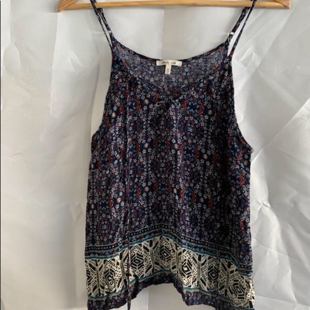 Women’s shirt